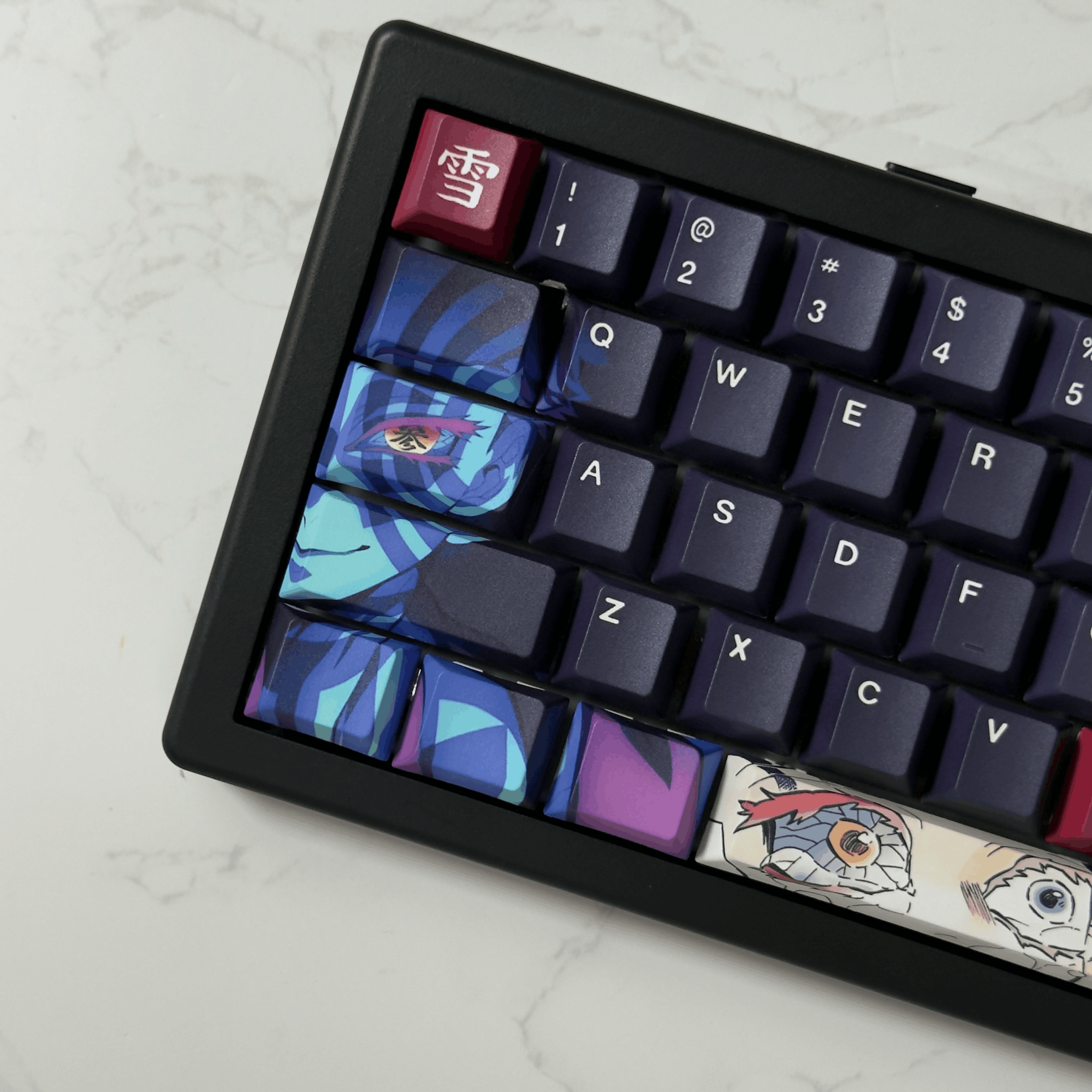 Hakuji V2 keyboard top-down view showing custom character illustrations and rotary knob